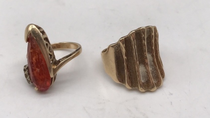 (2) 10K Gold Rings