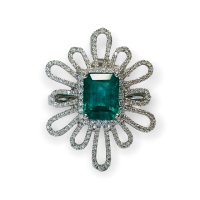 $10,582 Value, 18K Emerald & Diamond Ring