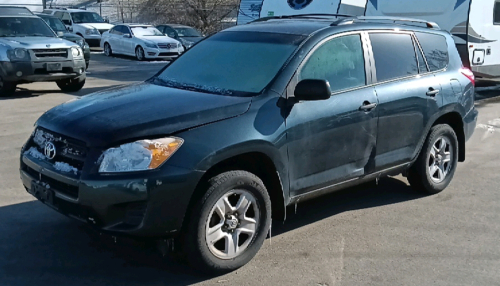 2009 Toyota Rav 4 - Spacious!