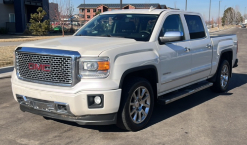 2015 GMC Sierra Denali - 4x4!