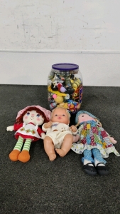 Assorted Dolls & Bucket of Assorted Toys