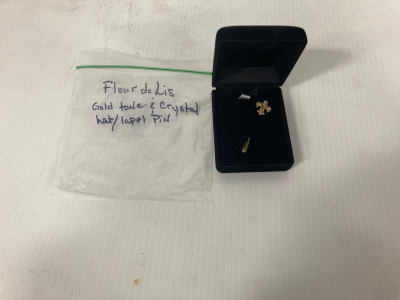 Hat pin