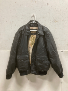 Size Large Guide Gear Leather Bomber Jacket