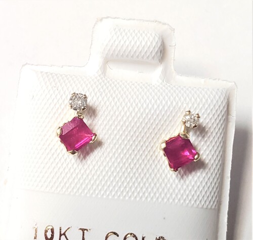 $910 10K Ruby(0.44ct) Diamond(0.06ct) Earrings