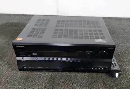 Onkyo Stereo Receiver