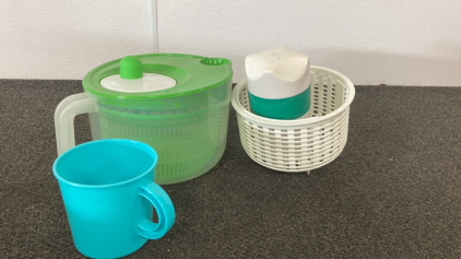 Assorted Kitchenware Items