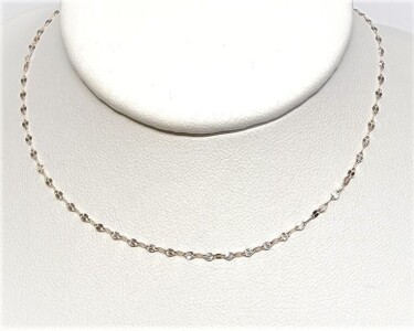 $680 18K 18" 0.8G Necklace