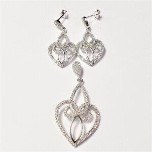 $300 Silver Cz Earring And Pendant Set