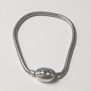 $300 Silver Pandora Style Aprx 6.5-7" , 8-10G Bracelet