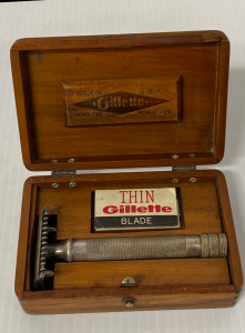 Antique Gillette Safety Razor in Original Case