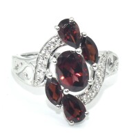 Silver Garnet Cz(3.05ct) Ring