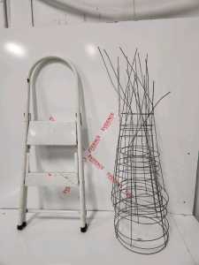 (7) Tomato Cages, 2 Step Ladder/ Step Stool