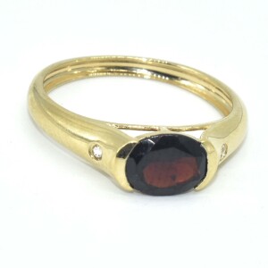 Gold plated Sil Garnet(0.95ct) Ring