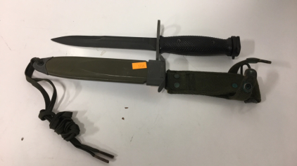 US Camillus Bowie Kife with Sheath