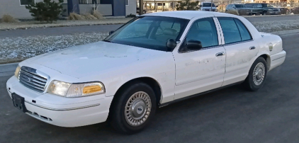 1998 Ford Crown Victoria - Mtn. Home Police Vehicle - 127K Miles!