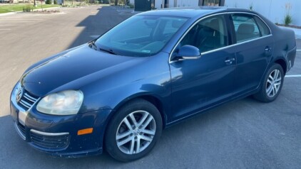 2006 Volkswagen Jetta - Sunroof - Tow Package!