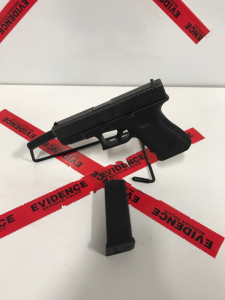 Glock 23, .40 Semi Automatic Pistol