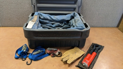 40' Lift-It Loop, Ratchet Tow Straps, Snake Light, Tote, Gloves