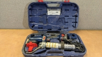 Lincoln Cordless Grease Gun w/Accessories