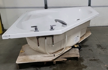 Lasc9 Luxury Bathware Jacuzzi Style Bathtub