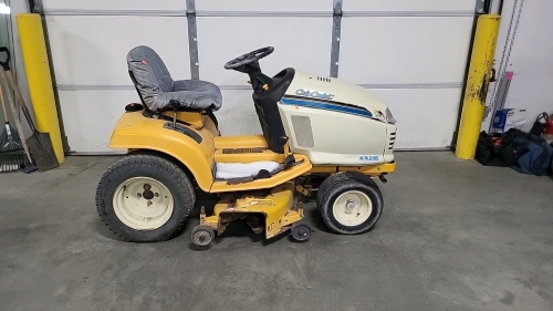 Cub Cadet Riding Lawn Mower