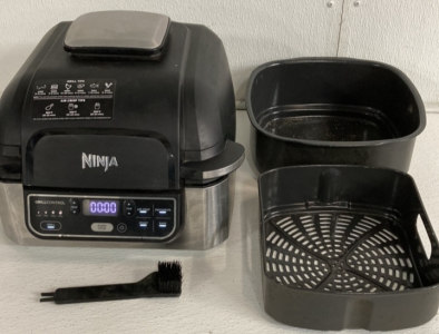Ninja Grille - Includes All Ataxhments