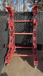 Metal structure on wheels