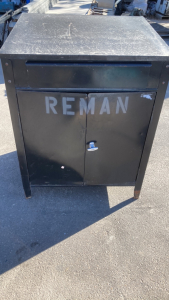 Metal desk