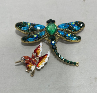 (1) Beautiful Dragonfly Pin/Broach 3.75&rdquo;x 3&rdquo;, (1) Red & White Hummingbird Pin