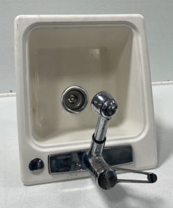 (1) Plastic Utility Sink W/ Extend Faucet