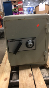Sentry Valueguard 1380 Safe