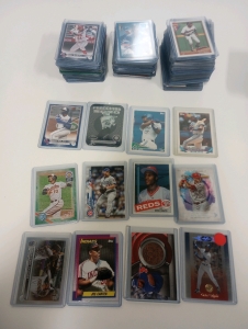 (100) Various Baseball Cards In Protective Cases