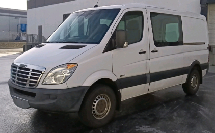 2010 Freightliner Sprinter 2500 - Diesel