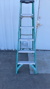 6’ ladder