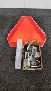 8 Construction Hazard Signs
