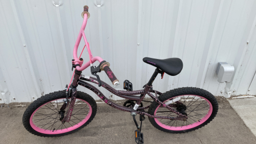 Girls bike