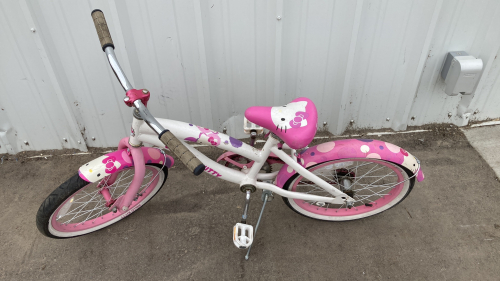 girls hello kitty bike