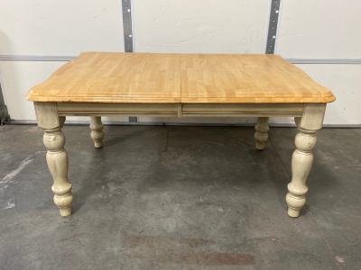 Dining Table 59&rdquo;x 40&rdquo;x 30&rdquo;