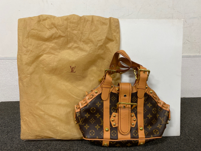 Louis Vuitton Purse Please Inspect For Authenticity