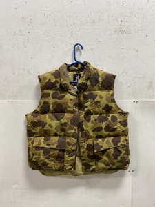 Vintage Browning Camo Vest Size XL