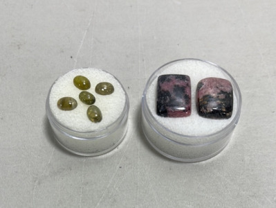 (2) Rhodonite Cabochon Gemstone 30.40ct, (5) Natural Green Tourmaline Oval Cabochon Gemstone 4.40ct