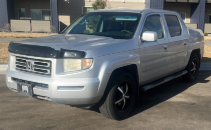 2007 Honda Ridgeline - 4x4!