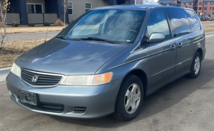 2001 Honda Odyssey - Clean!