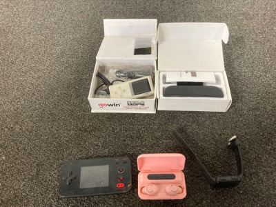 Bag of assorted electronics