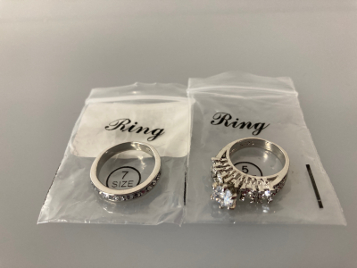 2 rings size 5 and 7