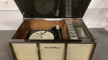 Vintage Music Cabinet With Record Player
