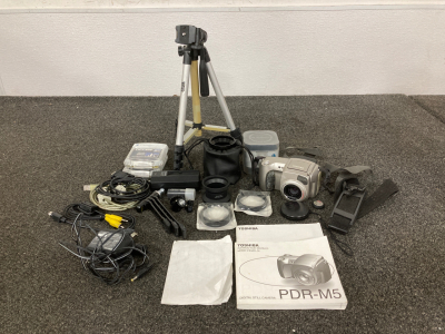 Toshiba Camera & Accessories