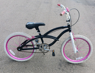 Dynacraft Hello Kitty Girl's Bike