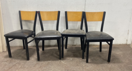 (4) Restaurant 3&rsquo; Chairs Orange and black