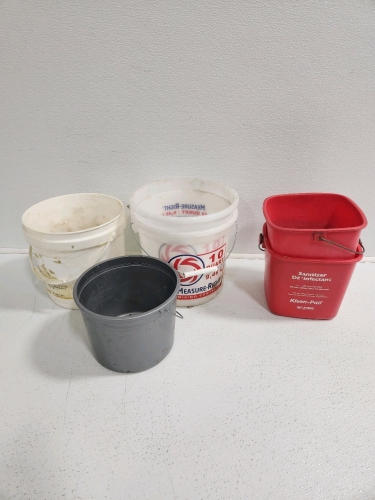 (6) Buckets (Various Sizes)